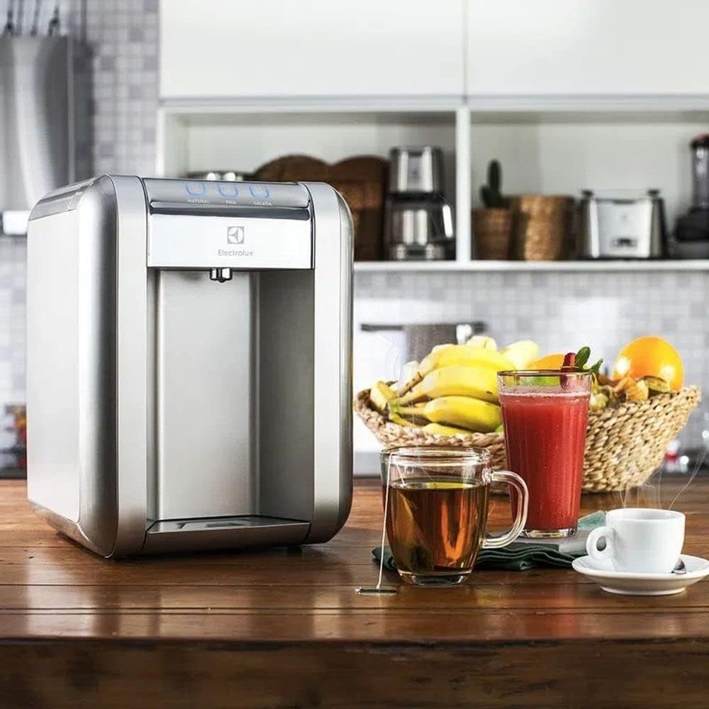 Purificador de Água Gelada Fria e Natural Elétrico Compacto Eletronico placa Electrolux cinza prata com Painel Touch Bivolt PE11X