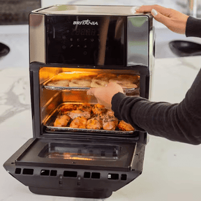 Fritadeira Elétrica sem Óleo Air Fry Britânia Oven BFR2100P 12L - Preta